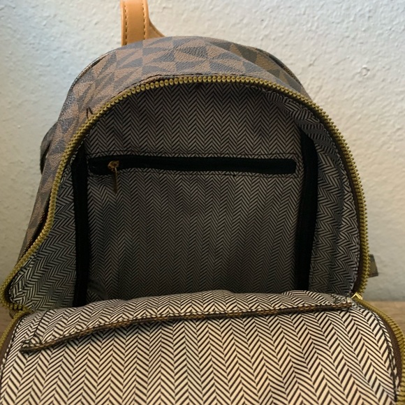 Tyler Rose Checkered Backpack Purse - Picture 3 of 3